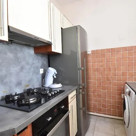 Marina 6 Personnes Avec Appontement Grau Du Roi Holiday home *